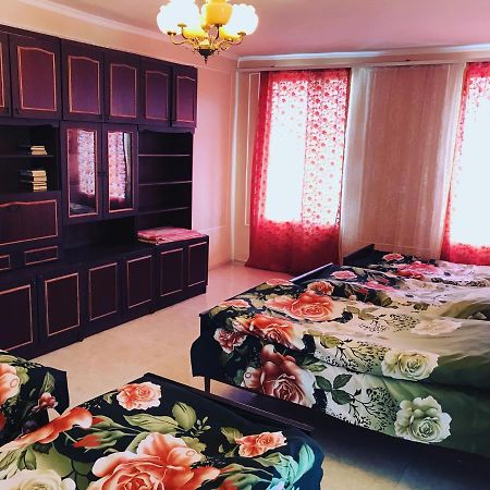 Hayq Guest House Goris Exterior photo