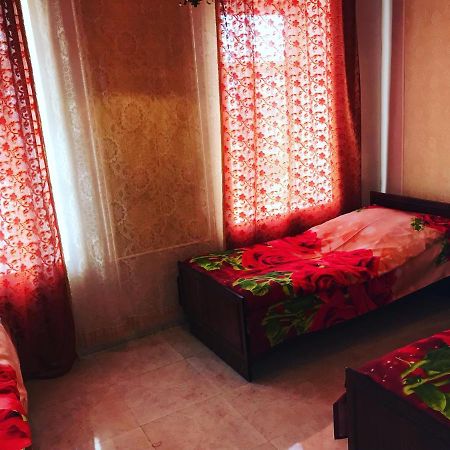Hayq Guest House Goris Exterior photo